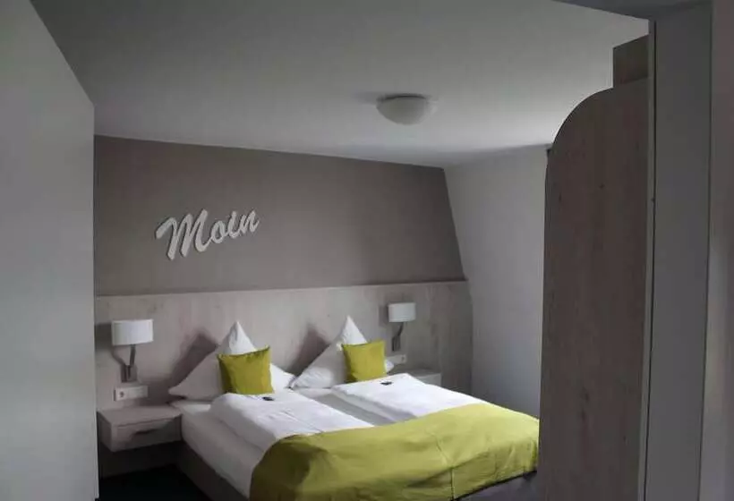 Inselhotel Rote Erde