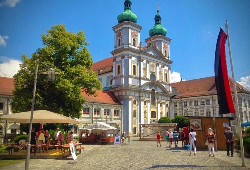 Meister Bär Hotel Am Wald