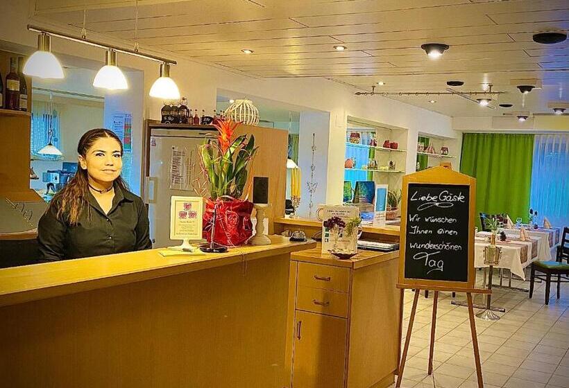 Meister Bär Hotel Am Wald