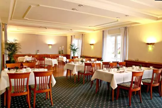 酒店 Freizeitund Tagungs Messehof  Nahe Hannover