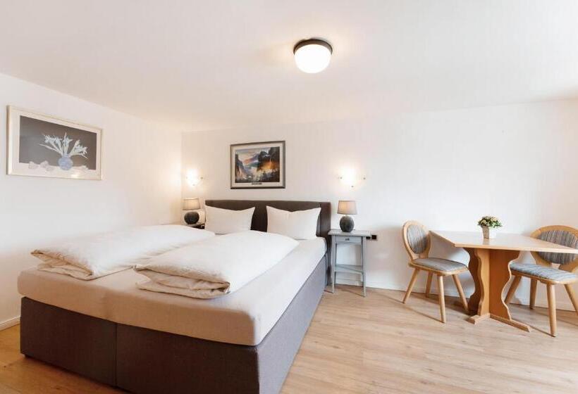 פנסיון Gasthof Engel