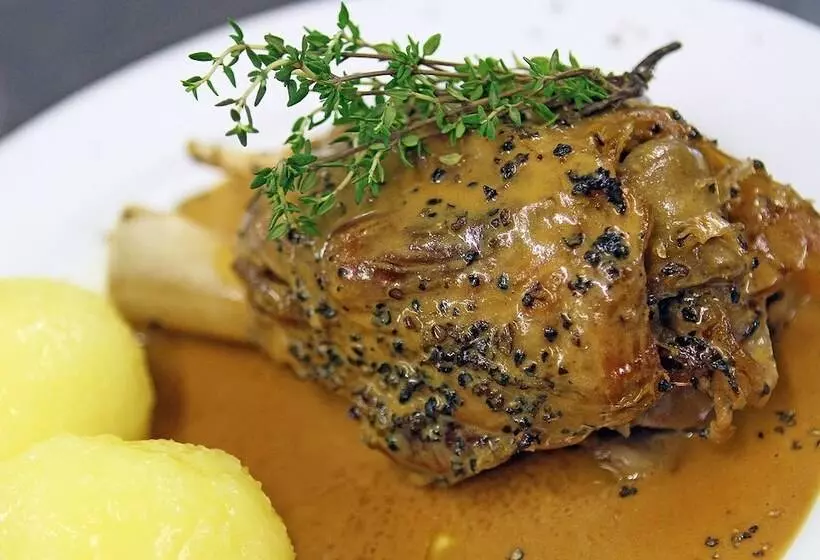 Пансион Grosch Brauhotel & Gasthof