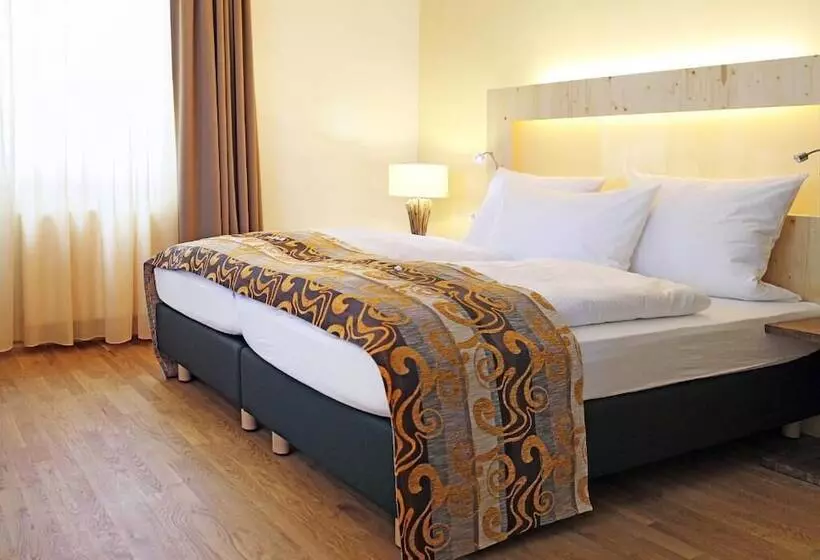 Пансион Grosch Brauhotel & Gasthof