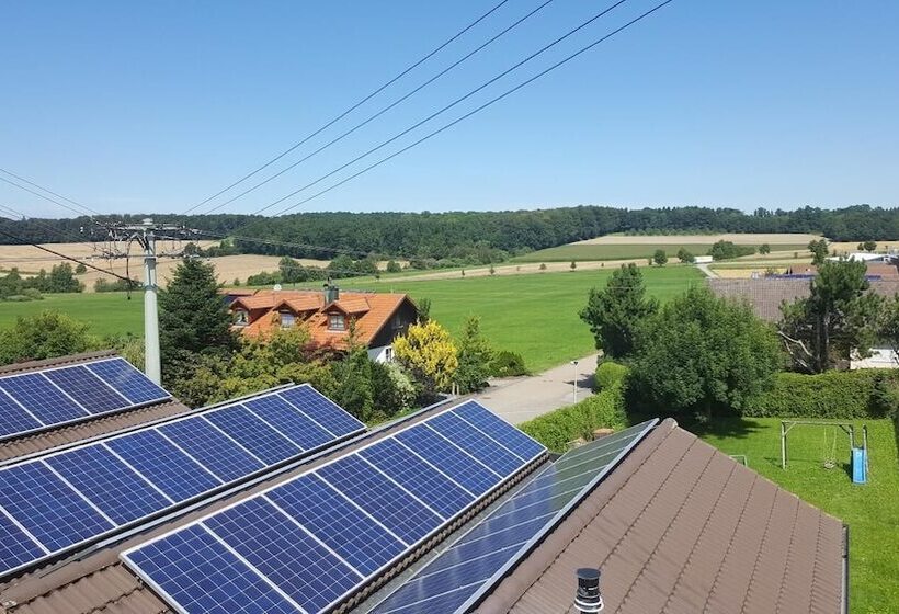 بنسيون Landgasthof Traube