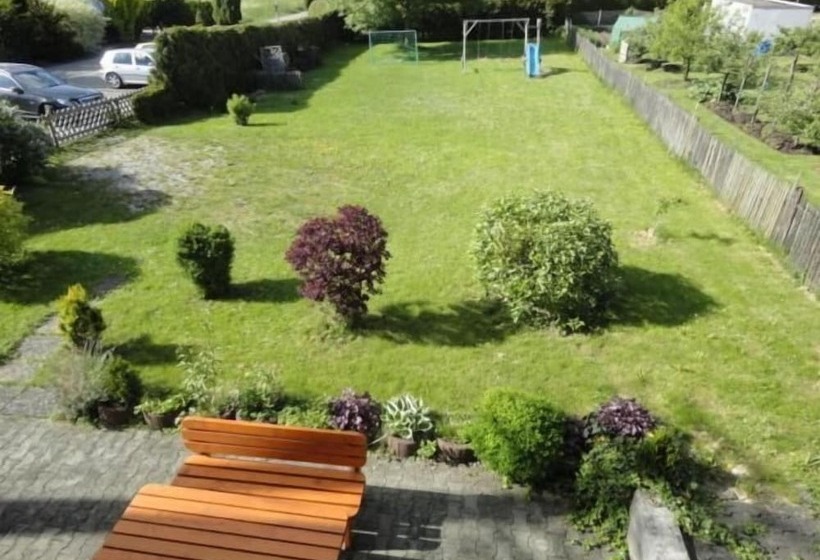 بنسيون Landgasthof Traube