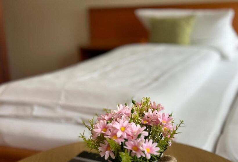 بنسيون Landhotel Vessens Hoff