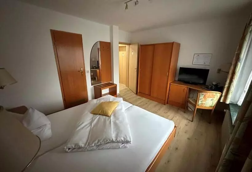 بنسيون Landhotel Vessens Hoff