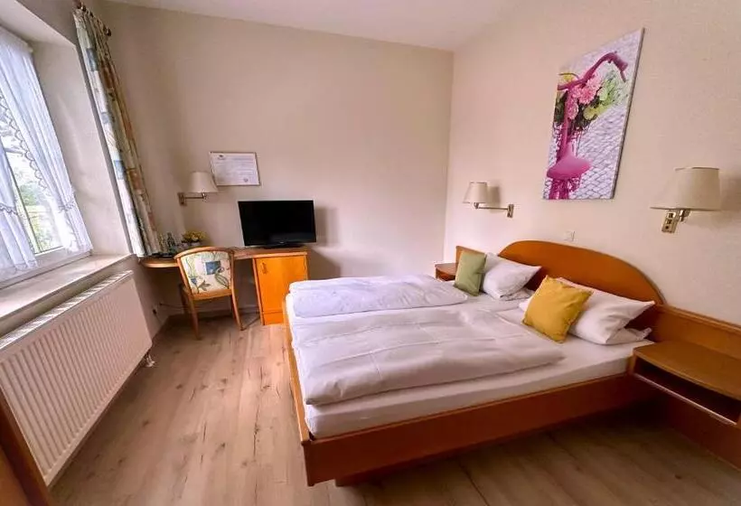 بنسيون Landhotel Vessens Hoff