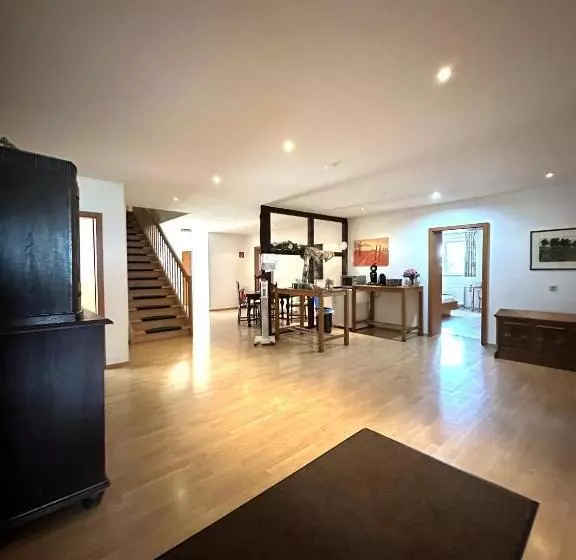 بنسيون Landhotel Vessens Hoff