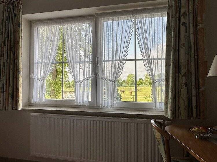 بنسيون Landhotel Vessens Hoff