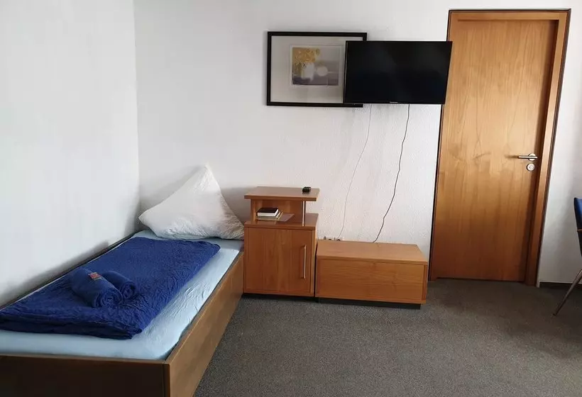 بنسيون Luchs Hostel Im Hirschen