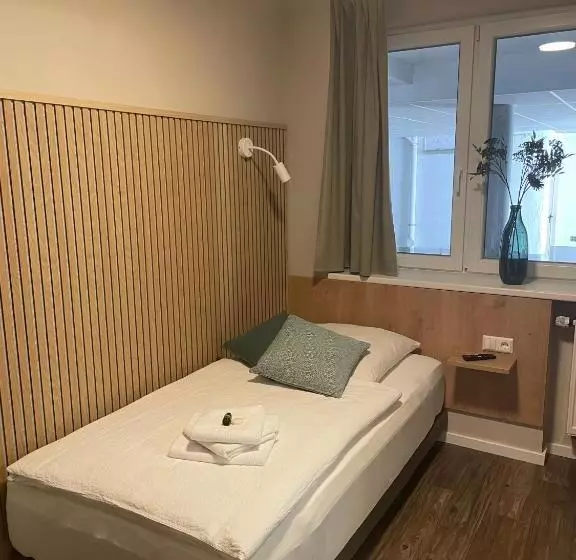 צימר Pension No 8