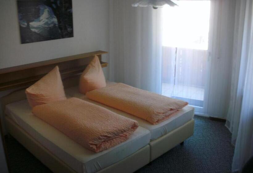 ホテル Am Hindenburgplatz