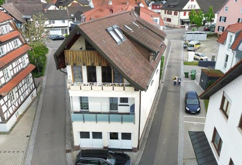 ホテル Am Hindenburgplatz