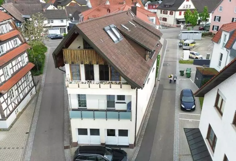 בית מלון כפרי Am Hindenburgplatz