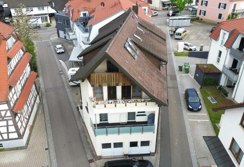 ホテル Am Hindenburgplatz