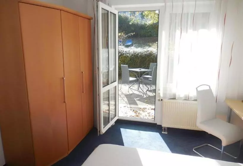 호텔 Garni Am Waldhang