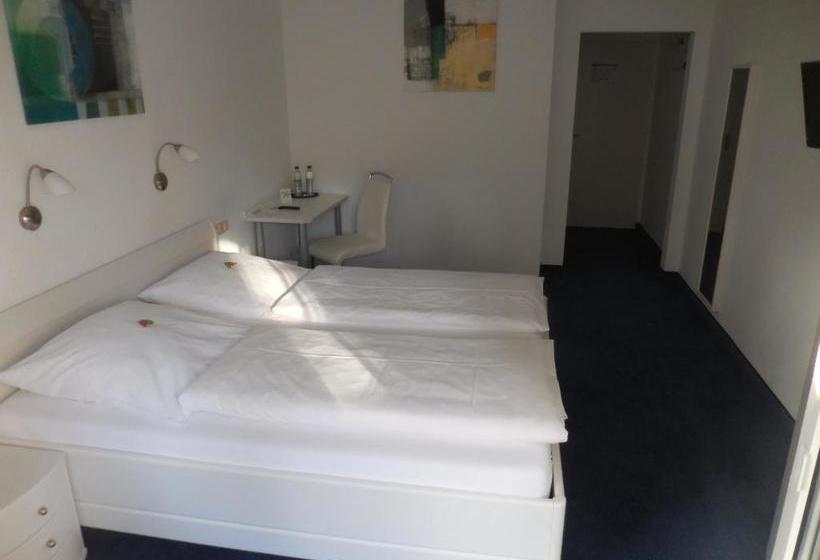 Hotel Garni Am Waldhang