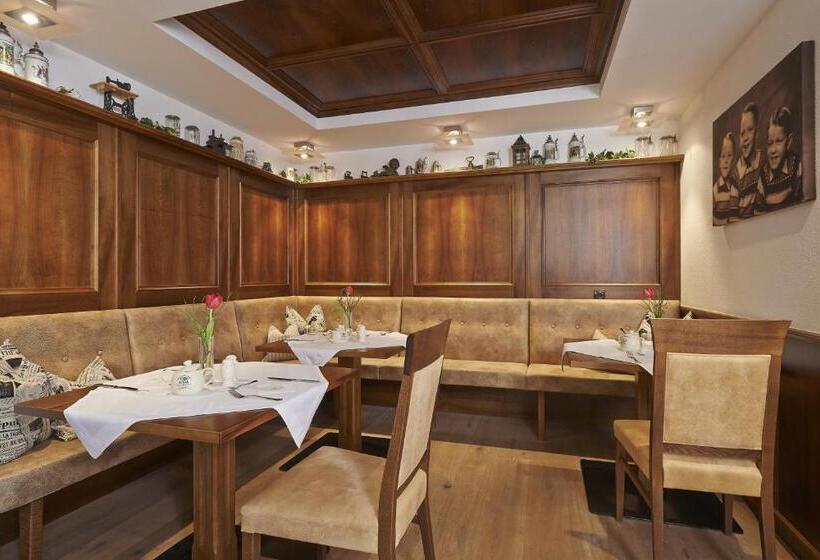 ホテル Brauereigasthof Zum Löwenbräu