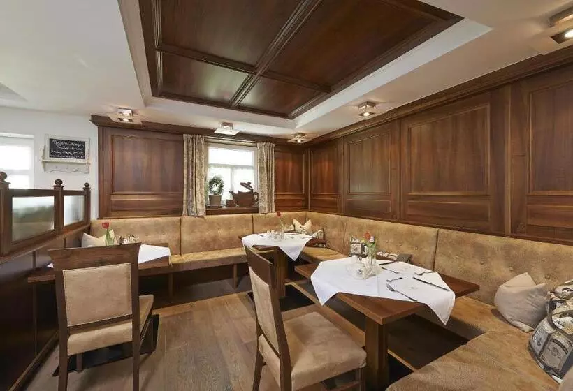 Hotel Brauereigasthof Zum Löwenbräu