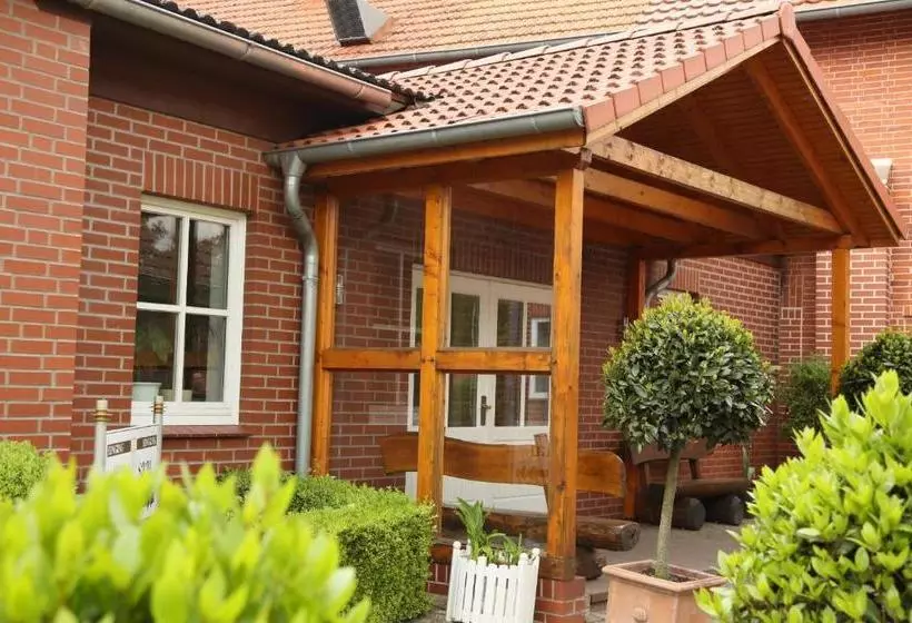 Отель Jeddinger Hof Land  Und Seminar