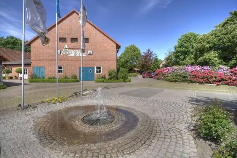 Отель Jeddinger Hof Land  Und Seminar