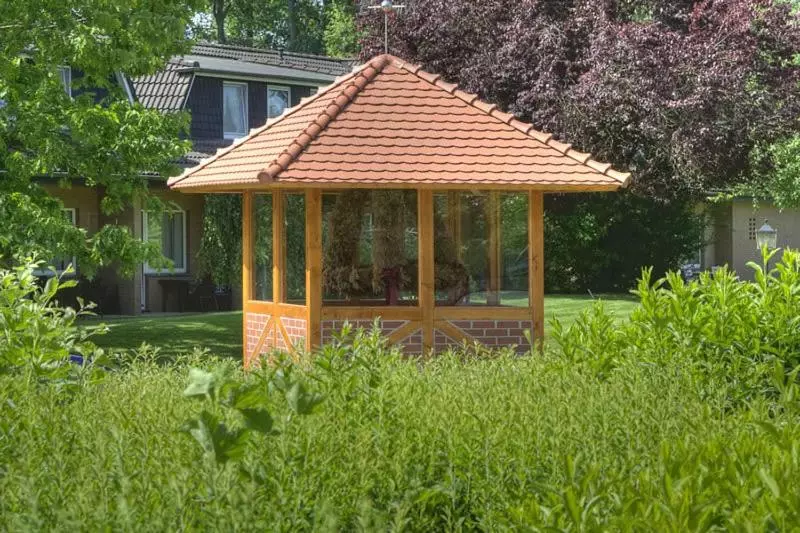 Отель Jeddinger Hof Land  Und Seminar