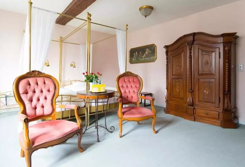 ホテル Kavaliershaus/schloss Bad Zwesten