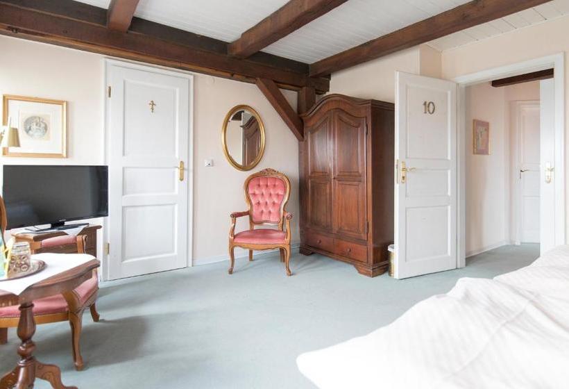 호텔 Kavaliershaus/schloss Bad Zwesten