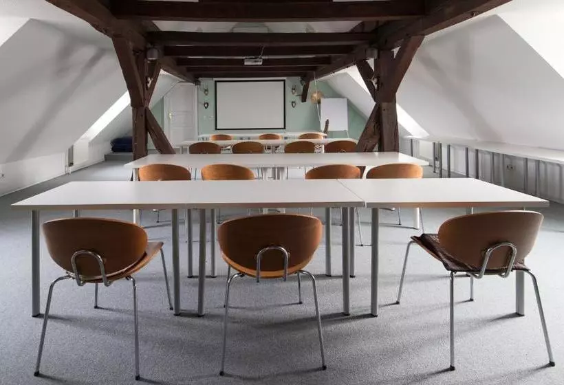 ホテル Kavaliershaus/schloss Bad Zwesten