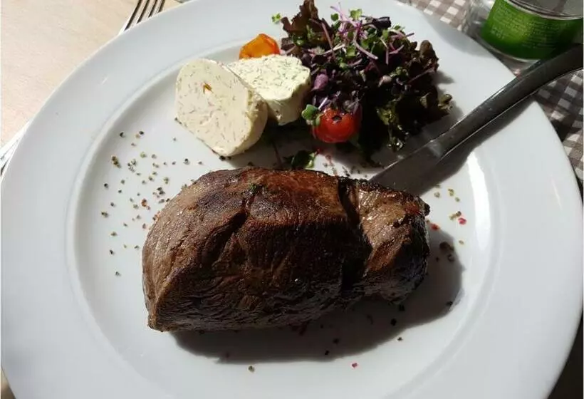 Landhotel Gasthof Grüner Baum