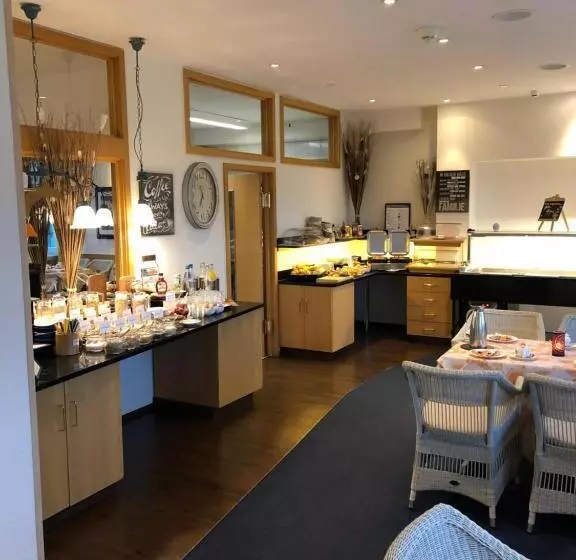 هتل Peterchens Mondfahrt