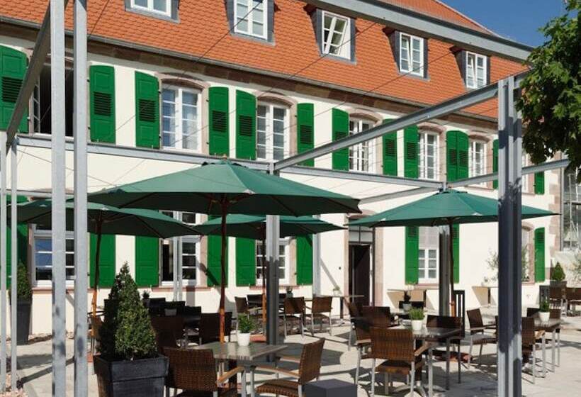 Schlosshotel Bergzaberner Hof