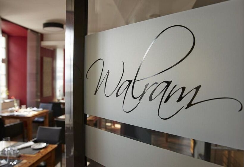 Schlosshotel Bergzaberner Hof