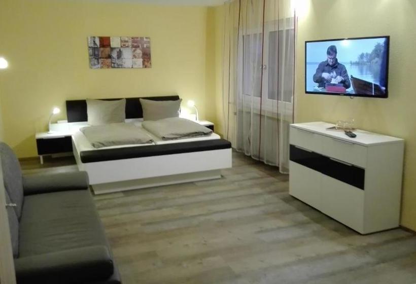 ホテル Am Hindenburgplatz