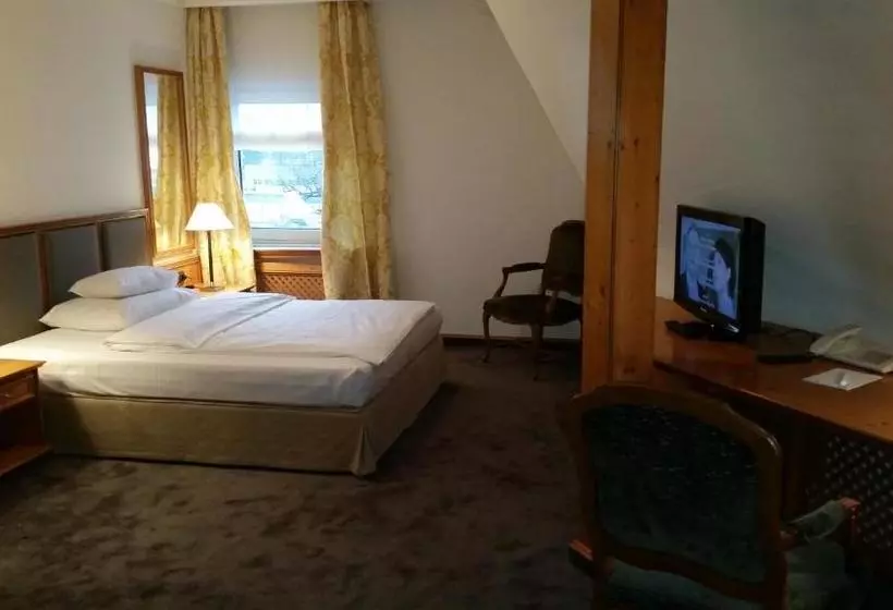 ホテル Townhouse  Das Kleine