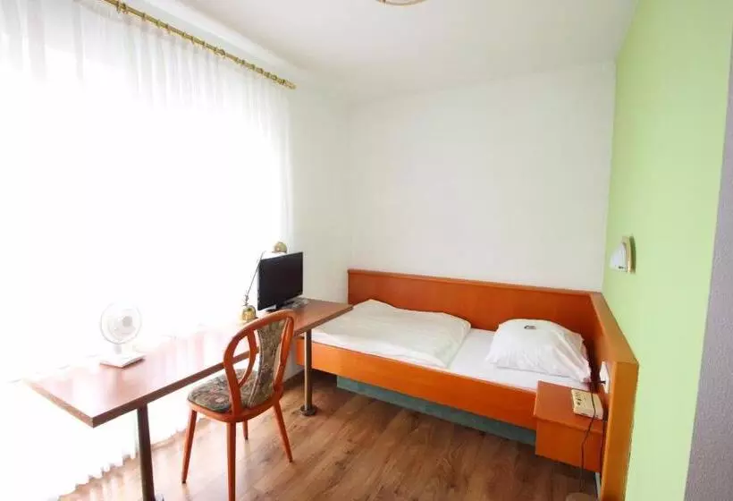 Pensão Dörfler Garni