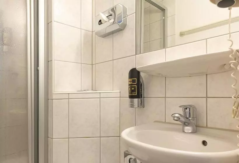 펜션 Gasthaus Traube, Ludwigshafen, Bodensee, Seenah Gelegen