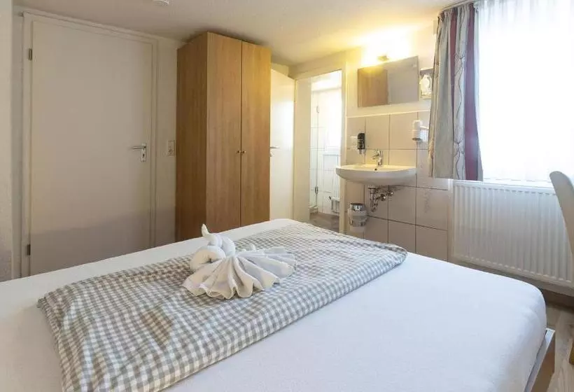 펜션 Gasthaus Traube, Ludwigshafen, Bodensee, Seenah Gelegen