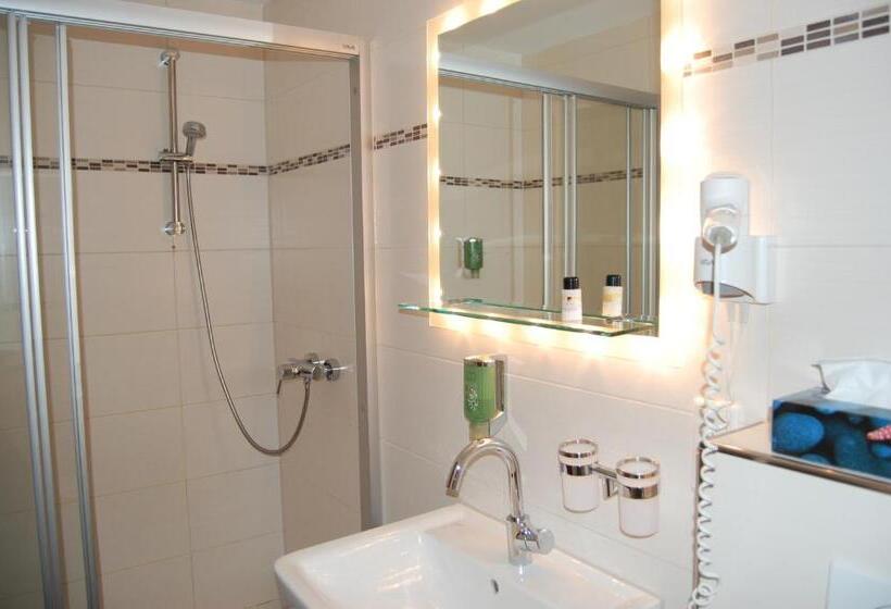 膳宿费 Grüner Baum Mit Restaurant & Wellness