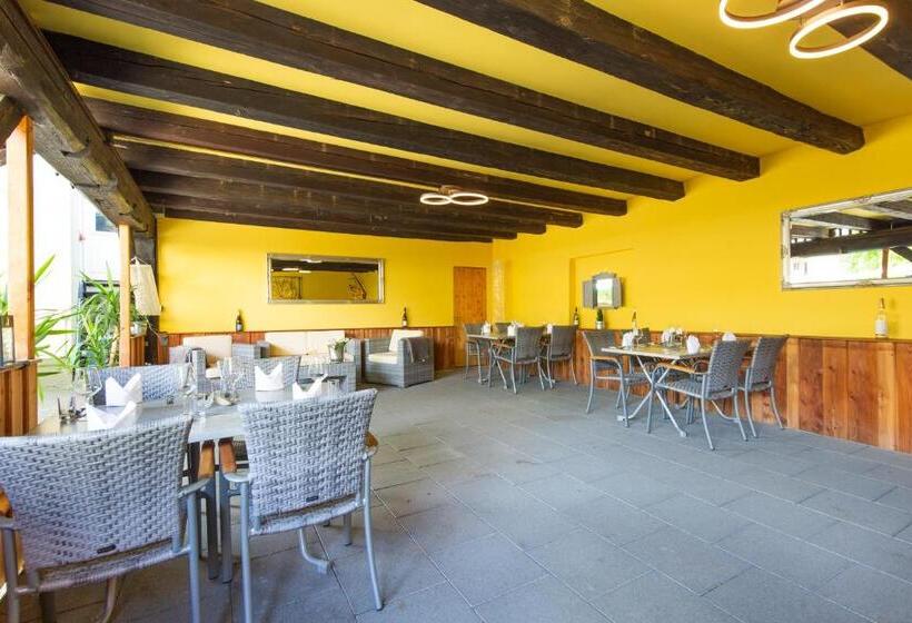 ペンション Landgasthof Zur Sonne