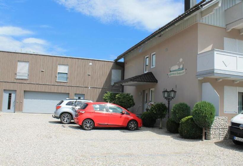 ペンション Restaurant Gasthaus Bonimeier