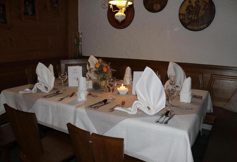 ペンション Restaurant Gasthaus Bonimeier