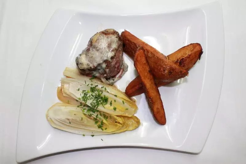 ペンション Restaurant Gasthaus Bonimeier