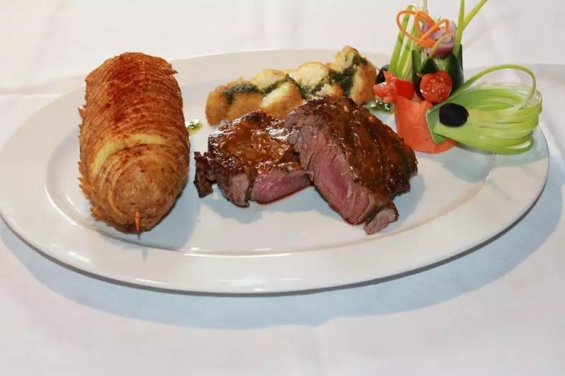 ペンション Restaurant Gasthaus Bonimeier