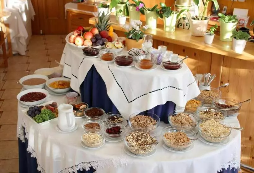 Hotel Ferienwohnung Zur Hopfenkönigin