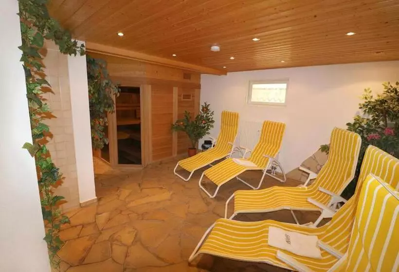 Hotel Ferienwohnung Zur Hopfenkönigin