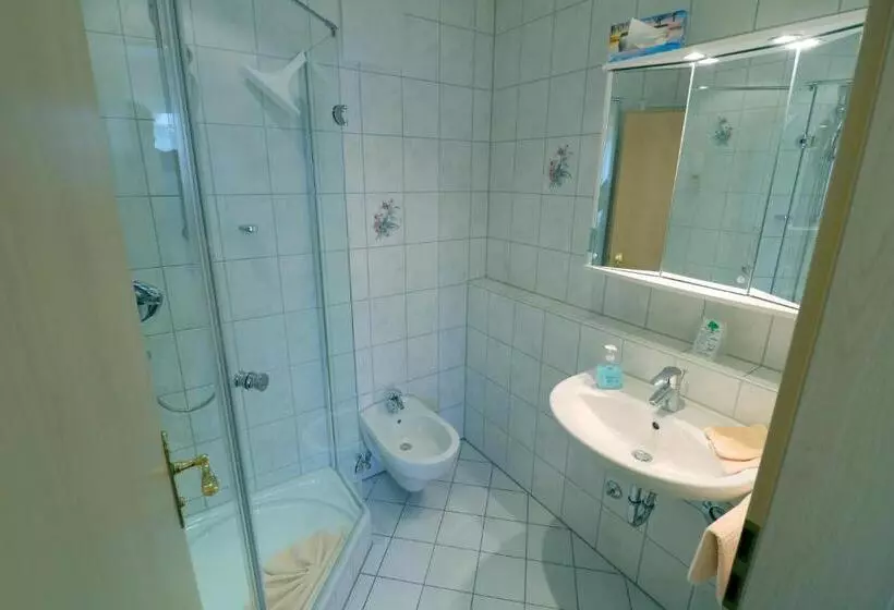 Hotel Ferienwohnung Zur Hopfenkönigin