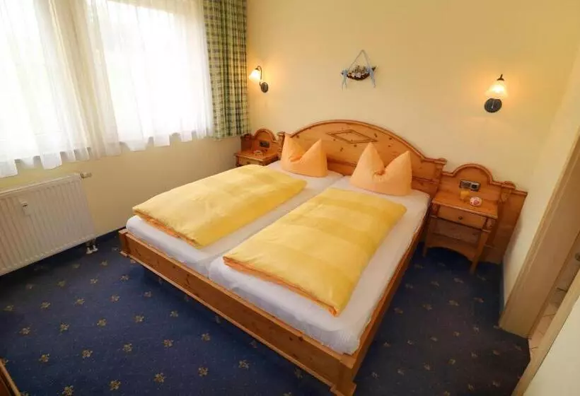 Hotel Ferienwohnung Zur Hopfenkönigin