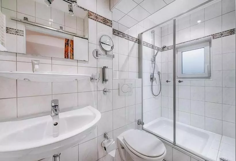 Weidegg   Hotel Garni